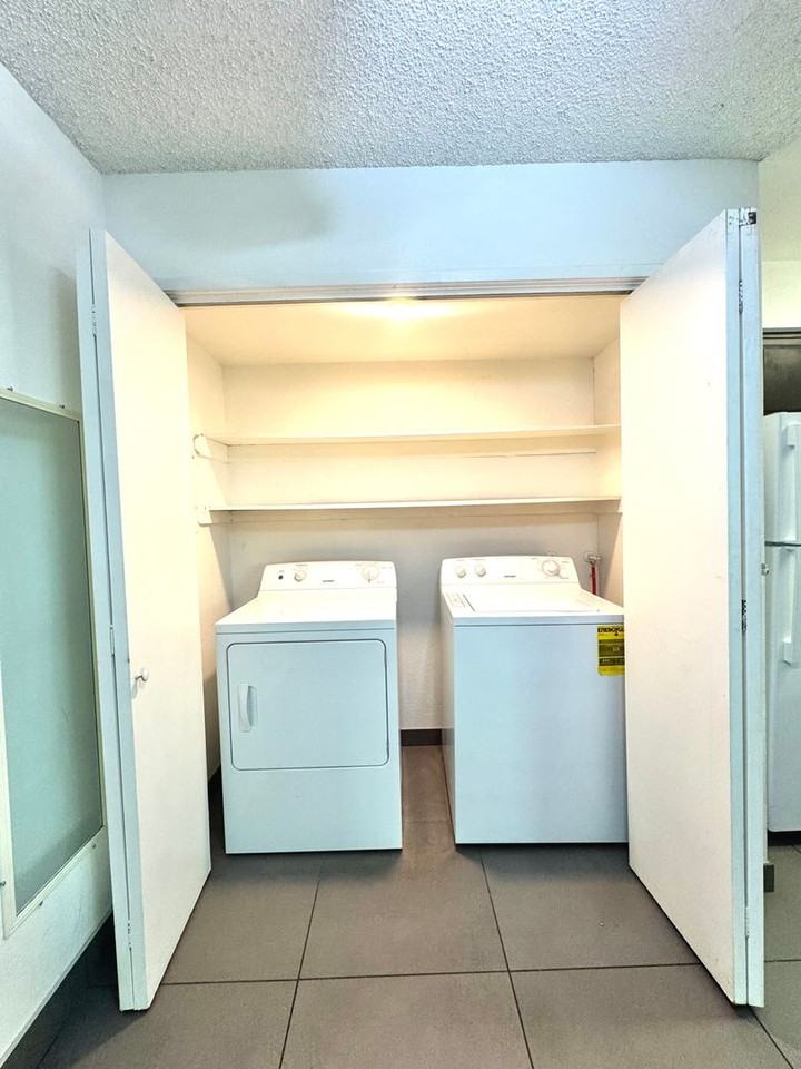 4701 Beechwood St - Photo 6 of 14