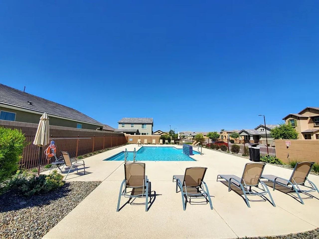 7905 S 25th Pl - Photo 5 of 36