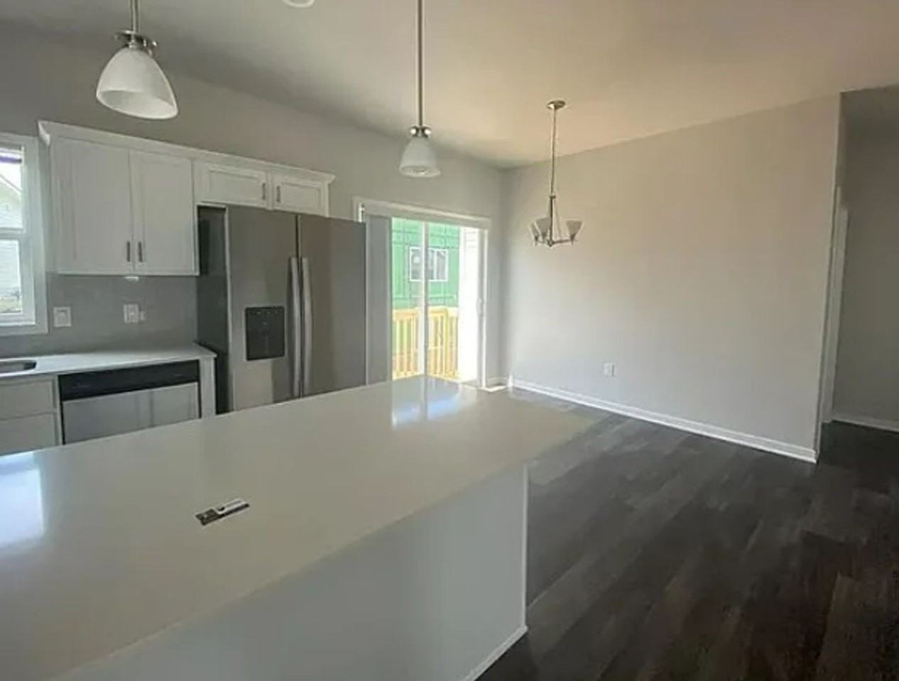 15120 Goldenrod Dr - Photo 3 of 16