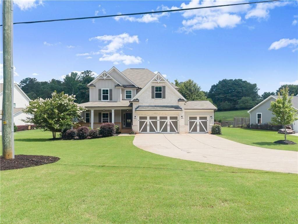 6292 Gaines Ferry Rd - Photo 2 of 50