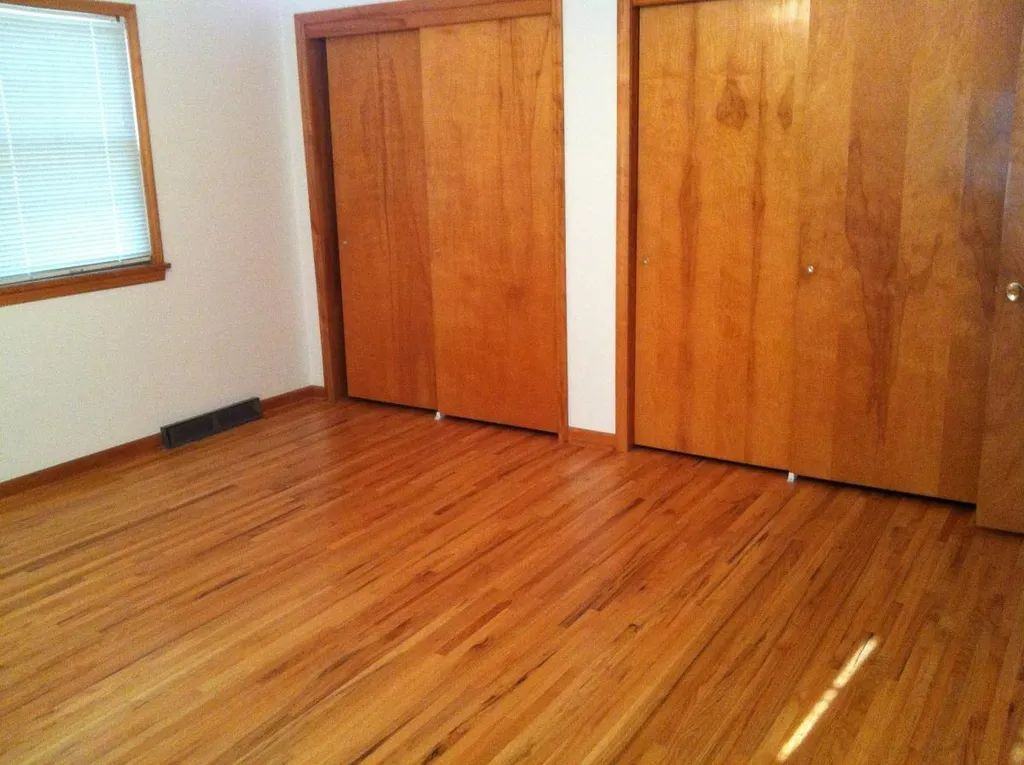 321 S 70th Ave - Photo 4 of 5