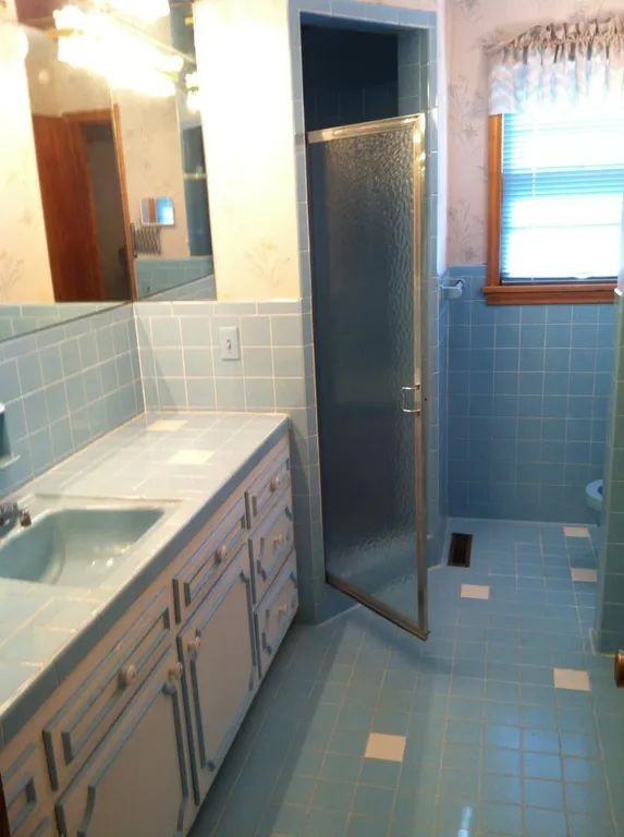 321 S 70th Ave - Photo 5 of 5