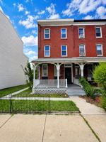 featured image of 1213 Powell St
