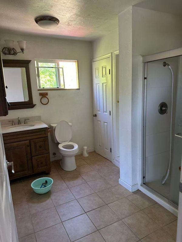 11823 Main St - Photo 2 of 5