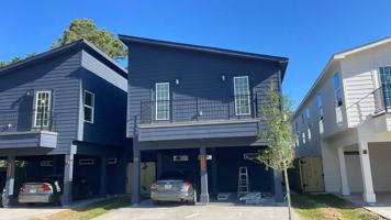 featured image of 8623 Homewood Ln ##B