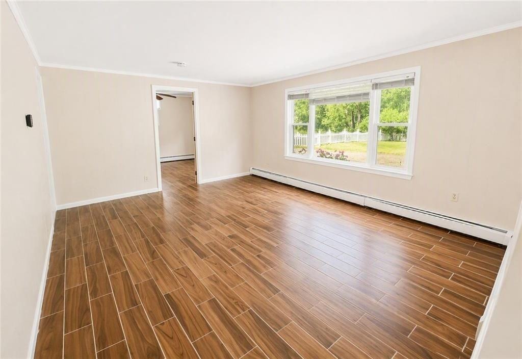 77 Victoria St - Photo 6 of 14