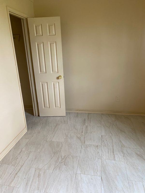 4852 Bethume Dr - Photo 4 of 5