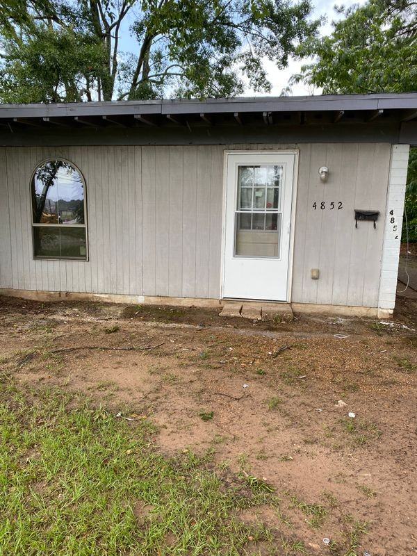4852 Bethume Dr - Photo 5 of 5