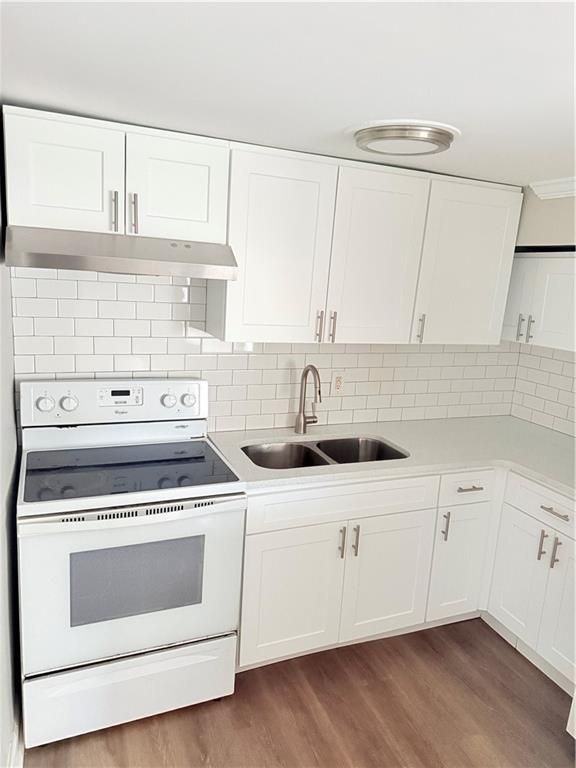 2483 Randall St ##A - Photo 2 of 7