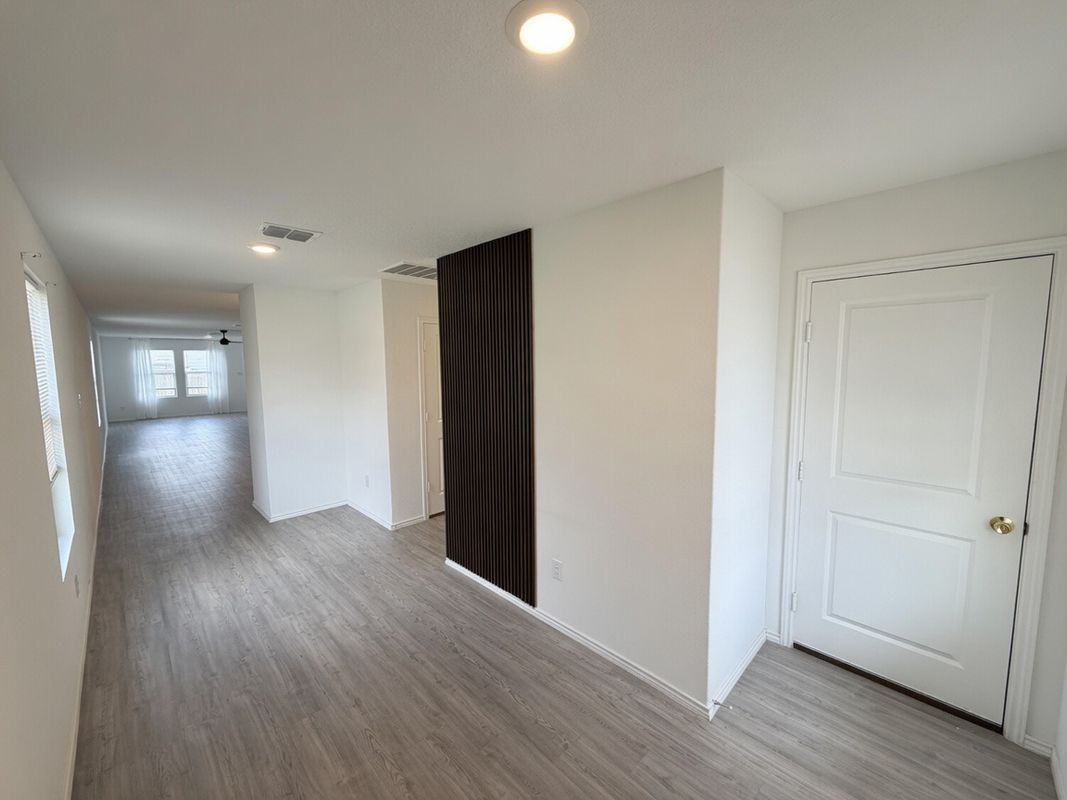 5410 Daphne Path - Photo 2 of 13