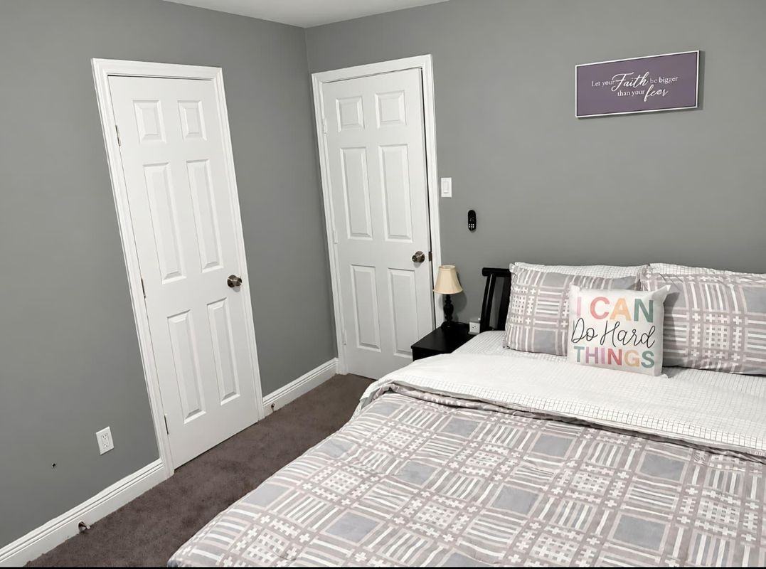7910 Hawk Park - Photo 4 of 17