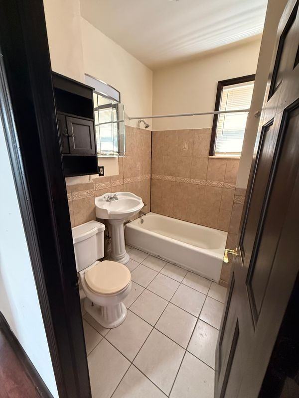 190 Vermont Ave - Photo 7 of 16
