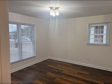 251 Cameron Rd - Photo 4 of 15