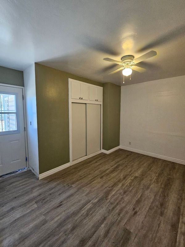 712 E Whittier Ave - Photo 5 of 13