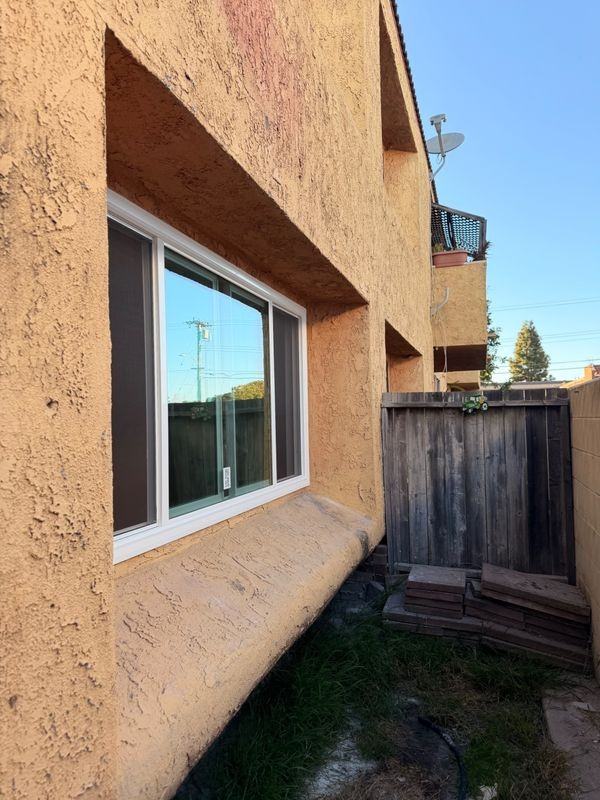 9918 11th St - Photo 3 of 16