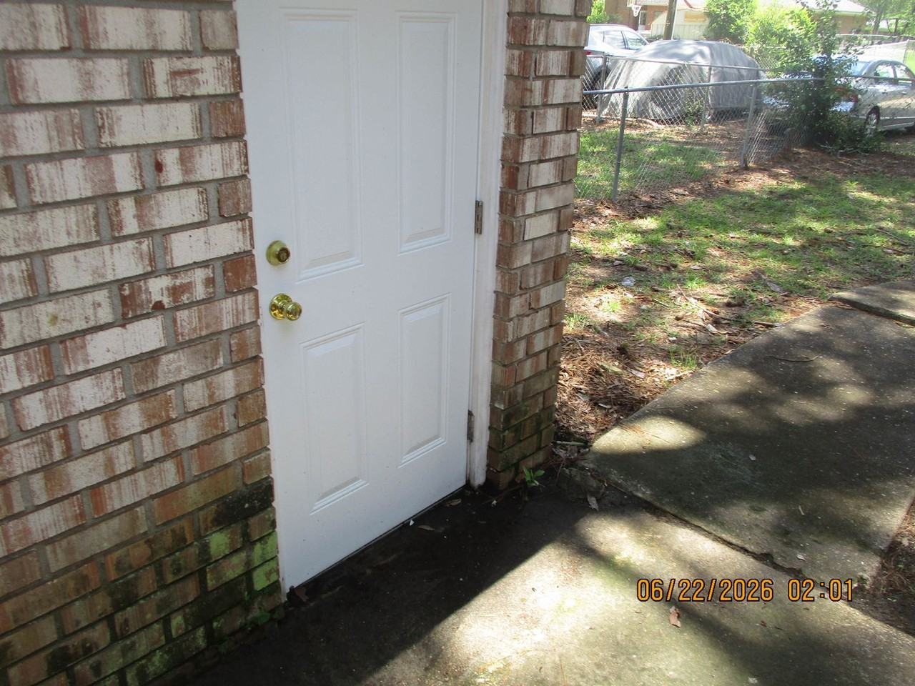 1904 Elkhorn Ln Apt B - Photo 2 of 11
