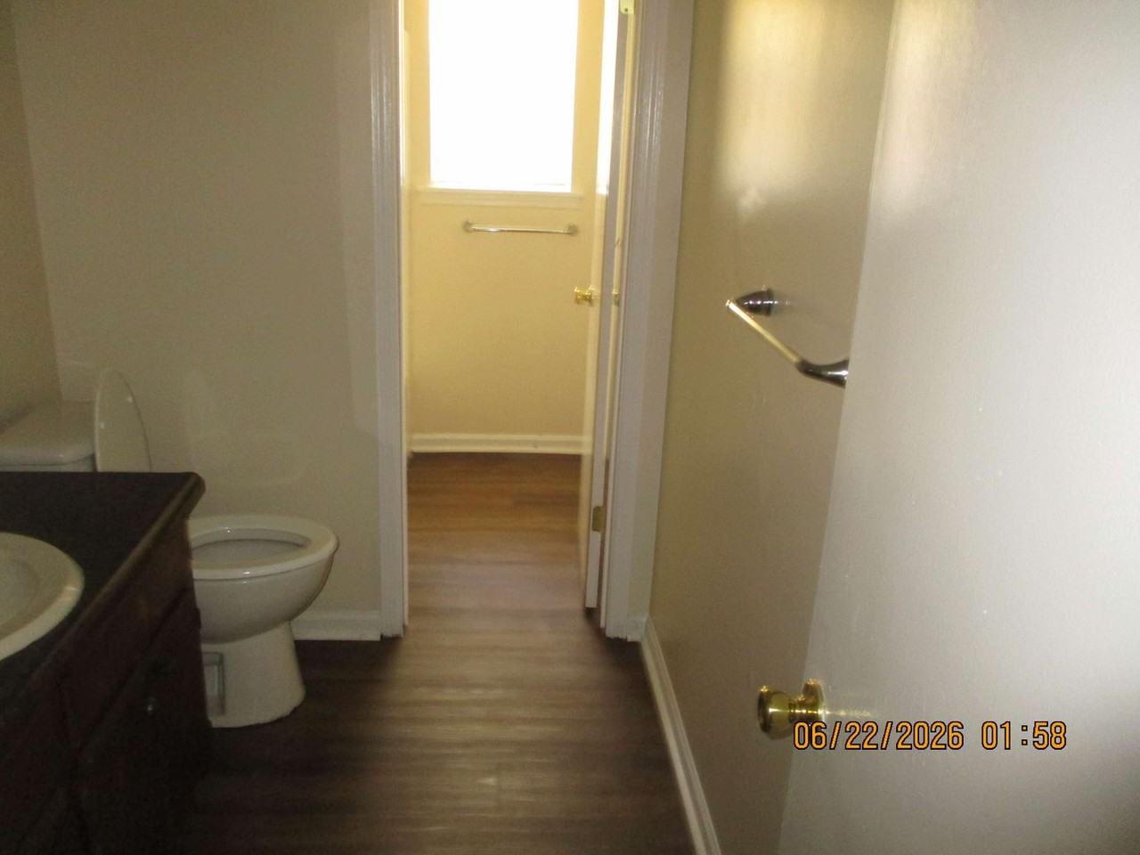 1904 Elkhorn Ln Apt B - Photo 7 of 11