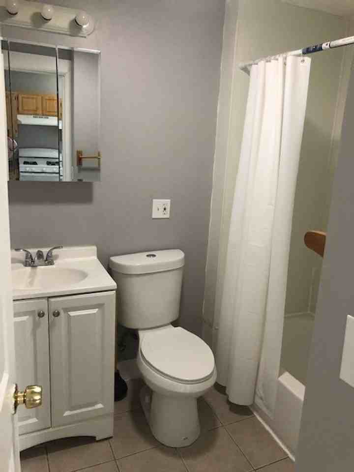 290 Highland St - Photo 7 of 9