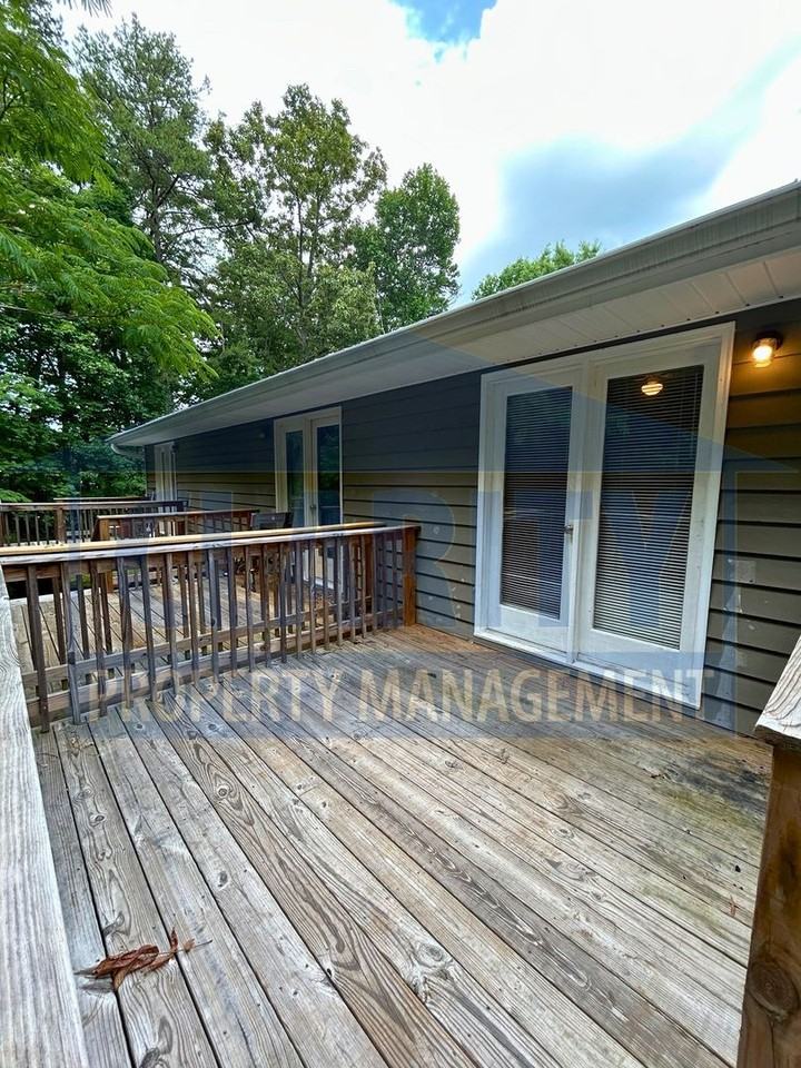 3009 Adkisson Dr Nw - Photo 3 of 16