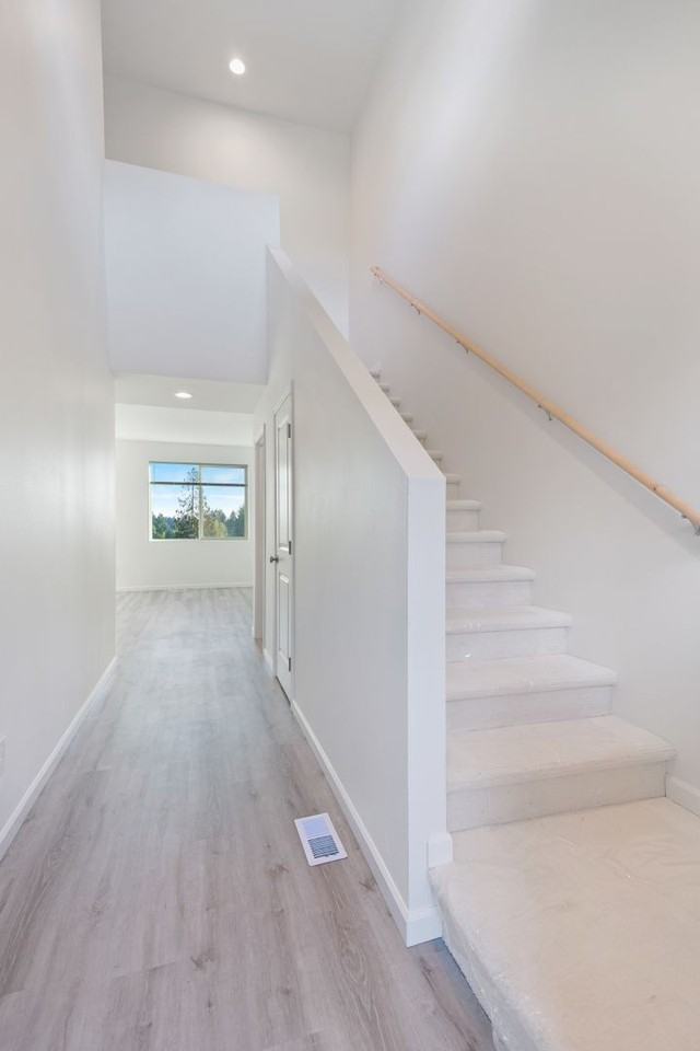 1061 Ebbets Dr Sw - Photo 5 of 40
