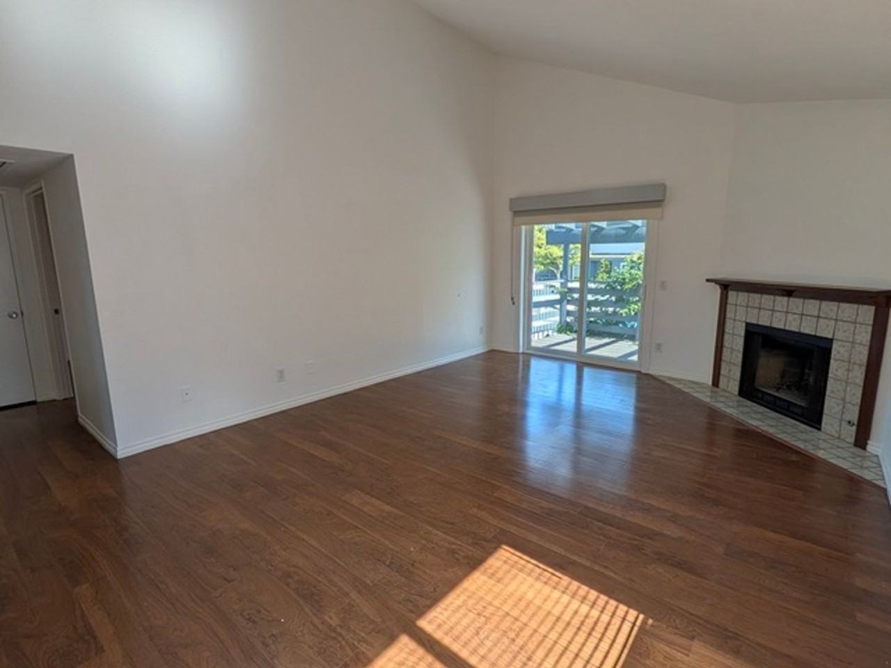 1481 Gustavo St #C - Photo 5 of 27