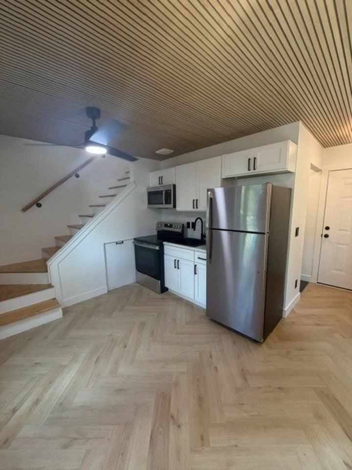 512 N 10th St - Photo 7 of 22
