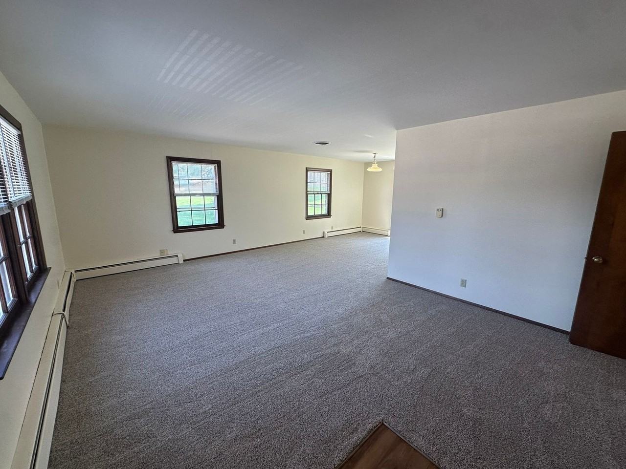 1906 Douglas Ave - Photo 3 of 15