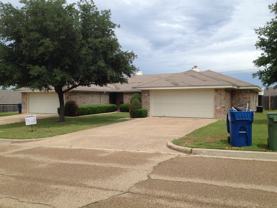 638 Park Place Dr - Photo 1 of 1