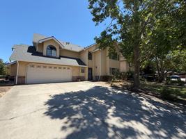 featured image of 8801 Mohamed Cir