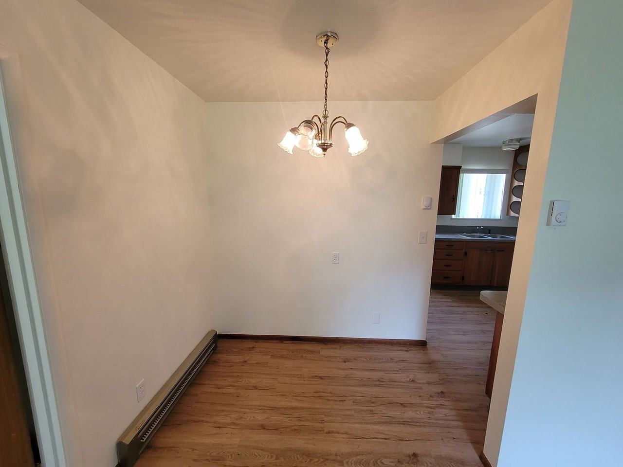 1628 Cedar St - Photo 5 of 13
