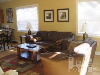 5108 Exton Park Loop - Photo 4 of 14