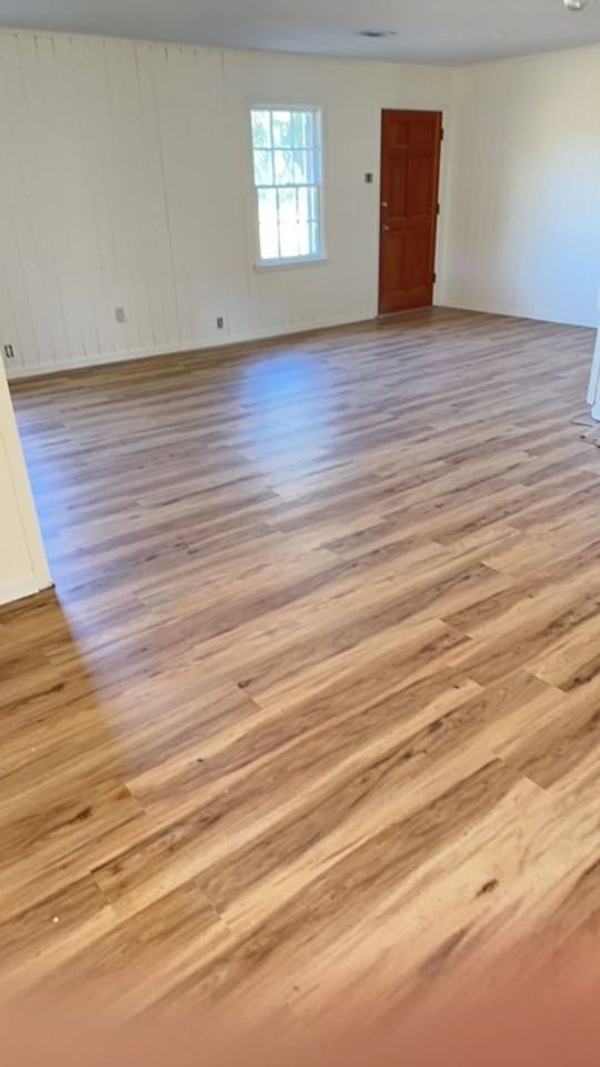 1423 Barganier Ln - Photo 3 of 18