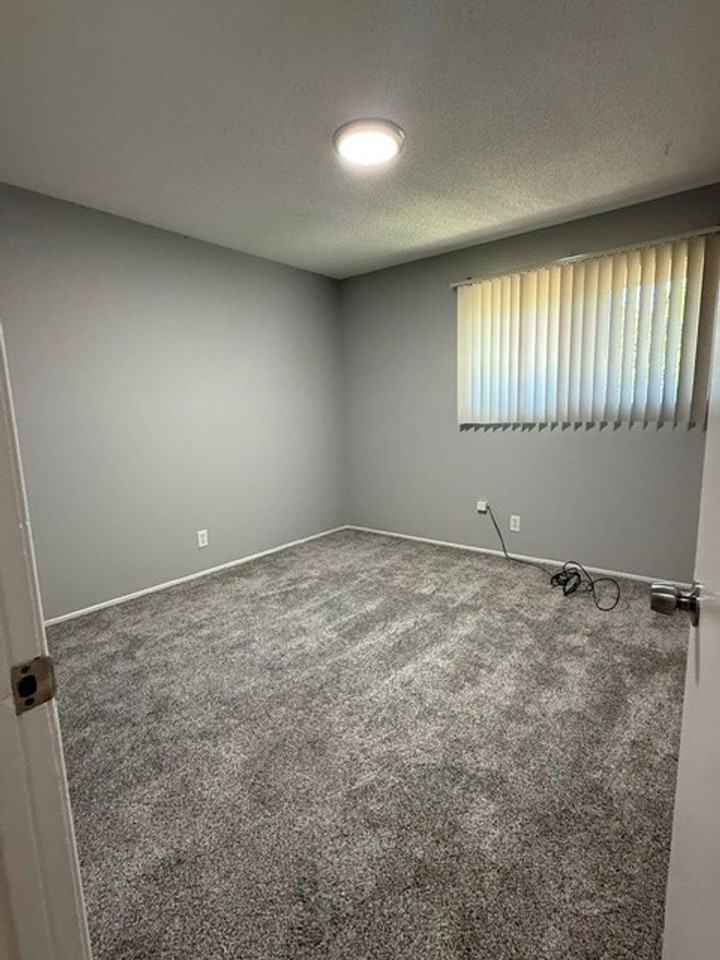2615 Pendragon Ln - Photo 7 of 11