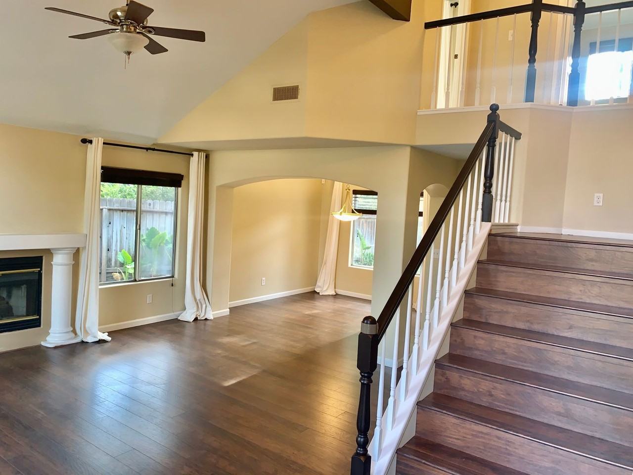 1023 E Freedom Ave - Photo 2 of 22