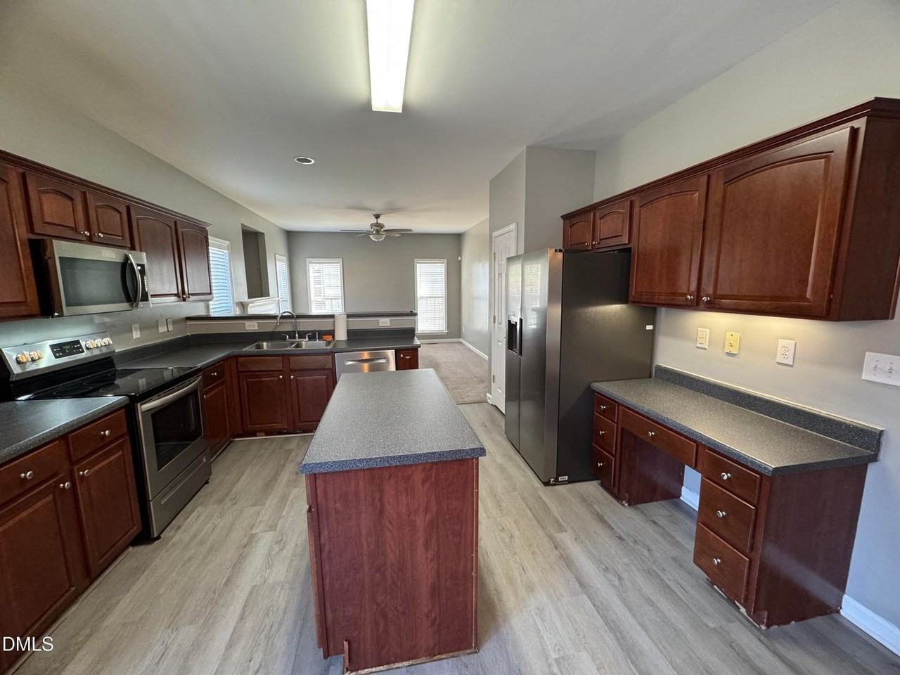 3228 Forest Mill Cir - Photo 2 of 17