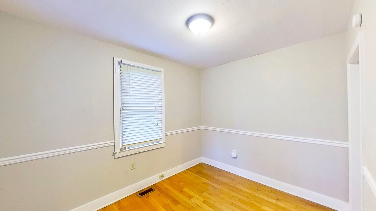 1506 Pendleton Rd - Photo 2 of 17