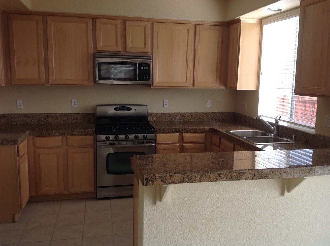 3843 Artadi Dr - Photo 3 of 13