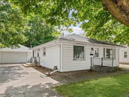 featured image of 101 W Cypress St
