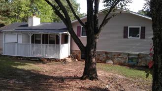 451 Camden Cir - Photo 1 of 1