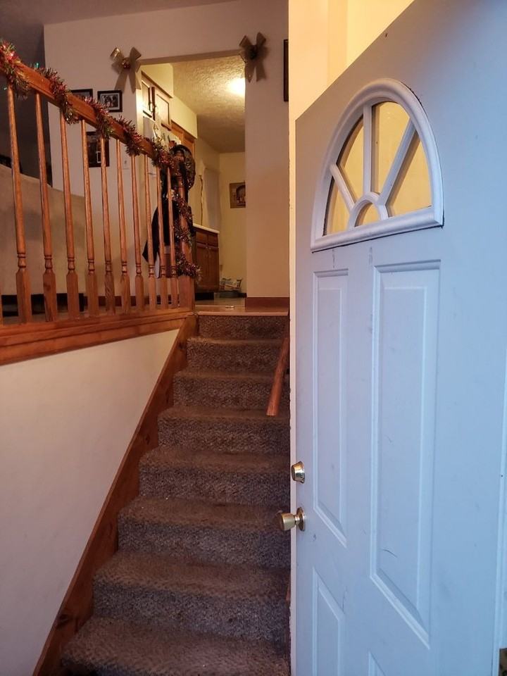 1611 S Troy Ct - Photo 4 of 14
