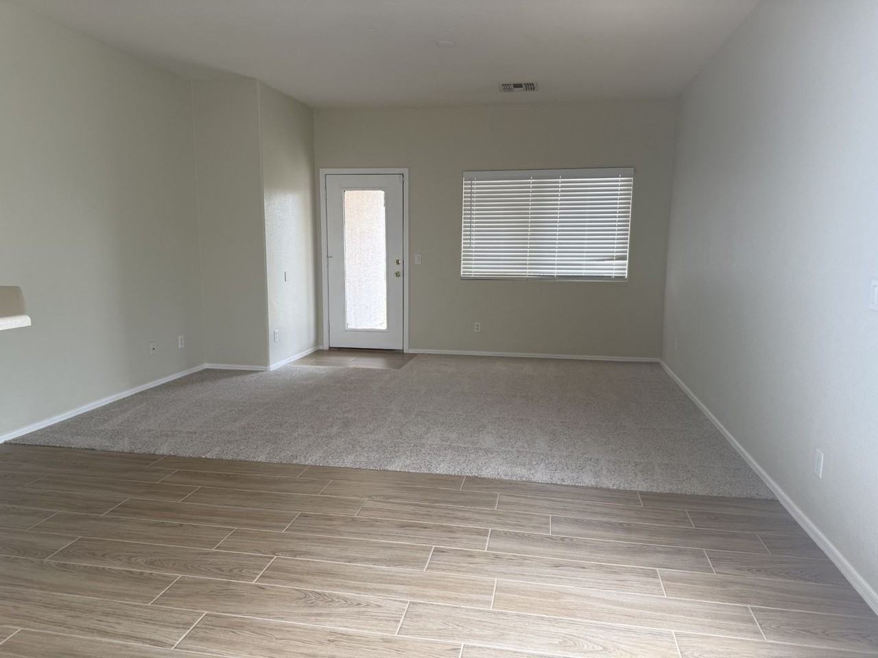 3587 S Arroyo Ln - Photo 3 of 20