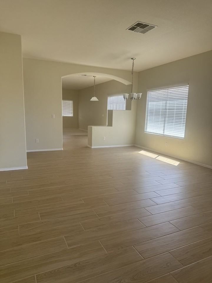 3587 S Arroyo Ln - Photo 6 of 20