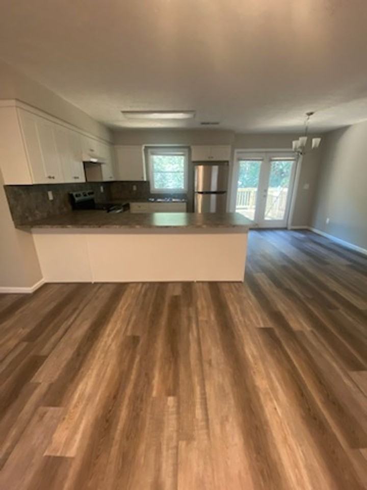 5075 3rd Ave - Photo 4 of 11