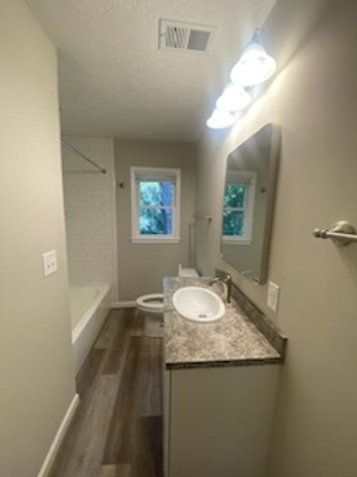 5075 3rd Ave - Photo 7 of 11
