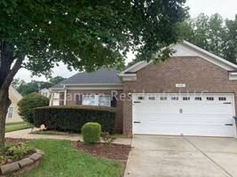 featured image of 2518 Renard Rd