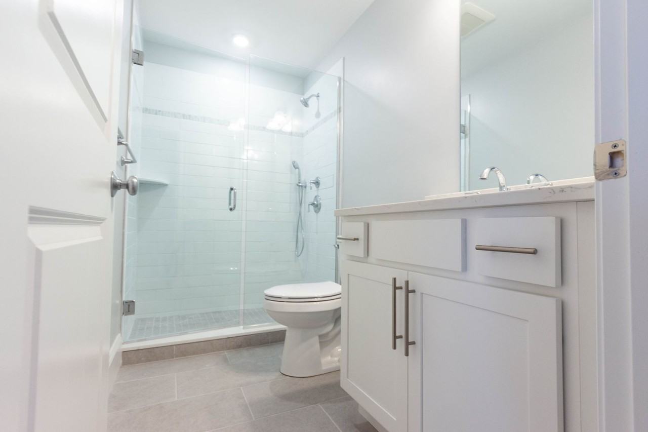 113 Kenrick St - Photo 3 of 15