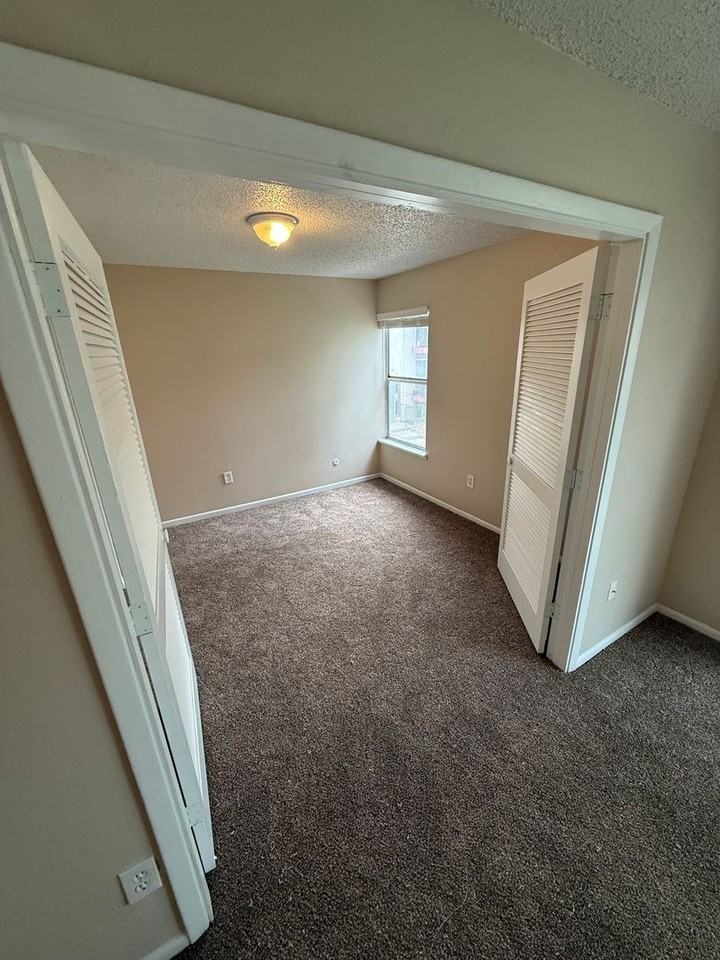 12162 Huron St #204 - Photo 7 of 11