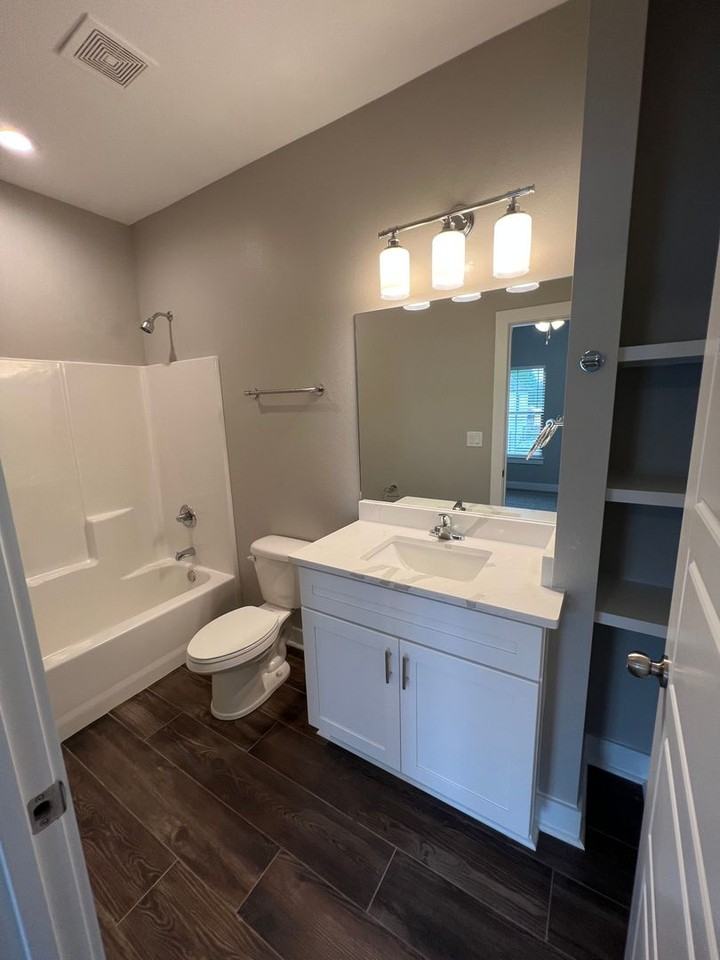 5030 S Prien Lake Rd #F - Photo 7 of 12