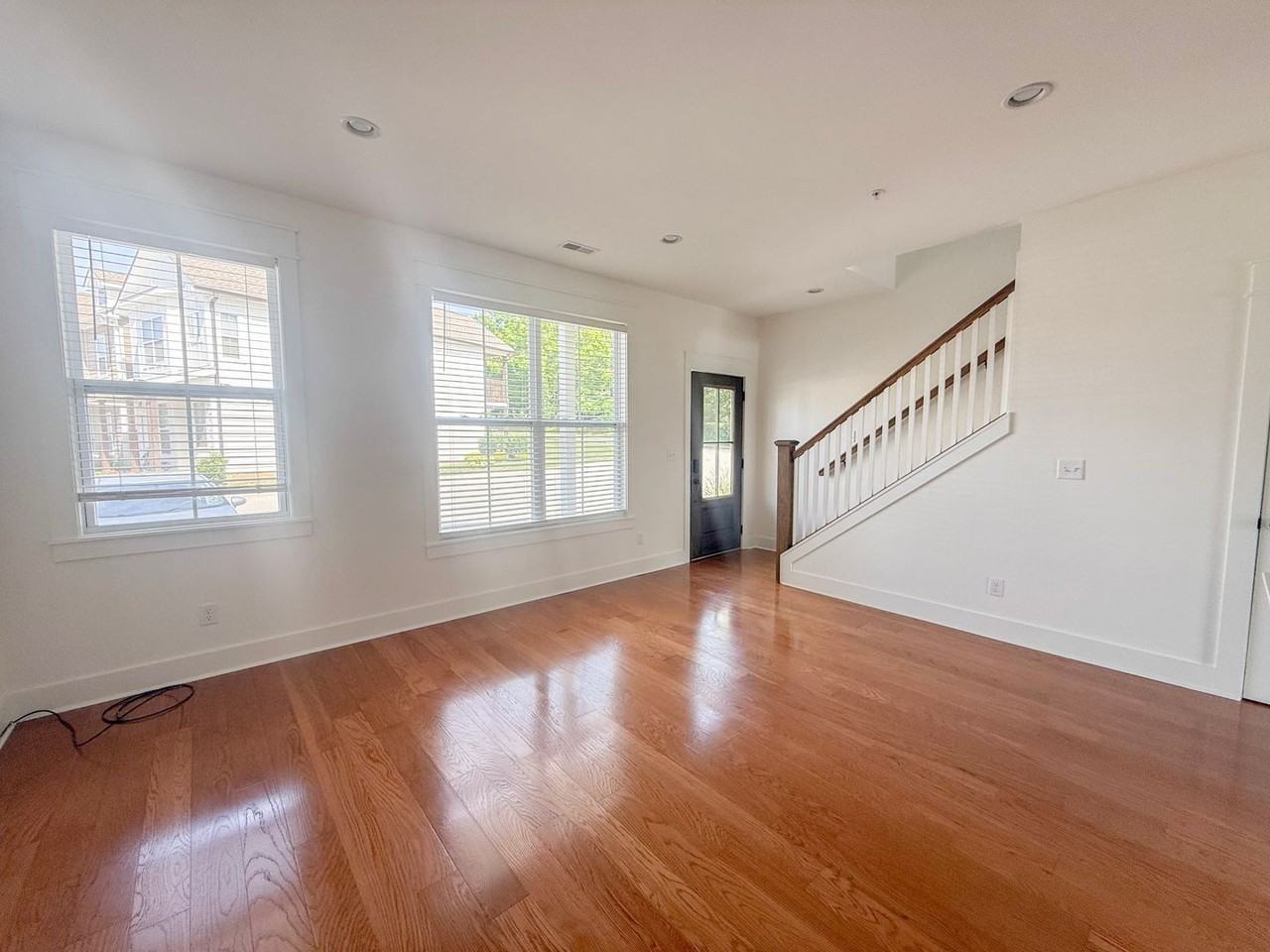 105 Allison Way - Photo 5 of 33