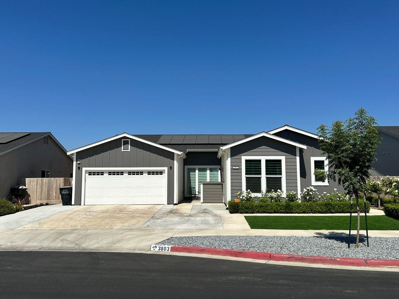 3803 N Santa Fe St - Photo 3 of 34